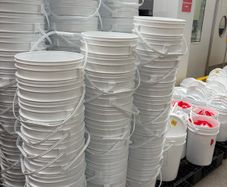 Buckets for sale x 150