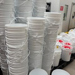 Buckets for sale x 150