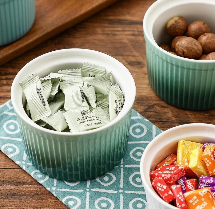 12 Porcelain Ramekins, Henten Home Souffle Dishes Bowls for Baking, Pudding, Creme Brulee, Custard Cups, Serving Dip, Oven, Microwave and Dishwasher Safe