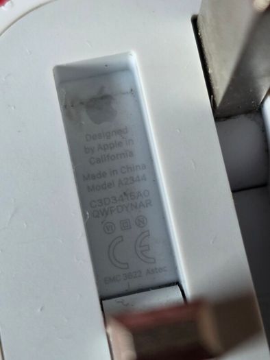 Apple 20W USB-C Power Adapter