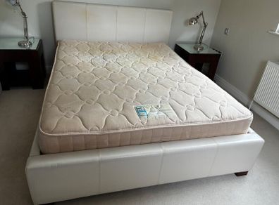 Double Bed