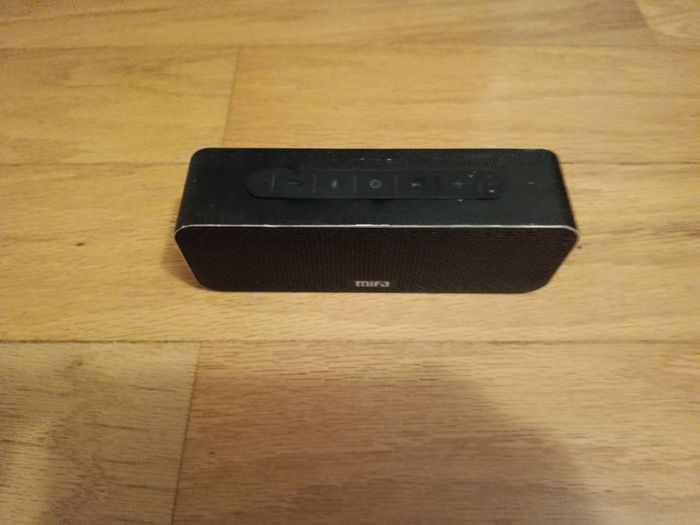 Bluetooth Portable Speaker with SD Card Slot Mint
