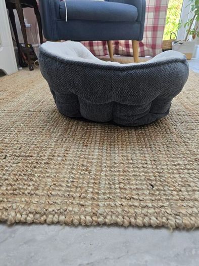 Cat bed