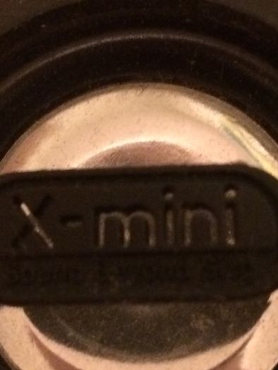 x mini speakers