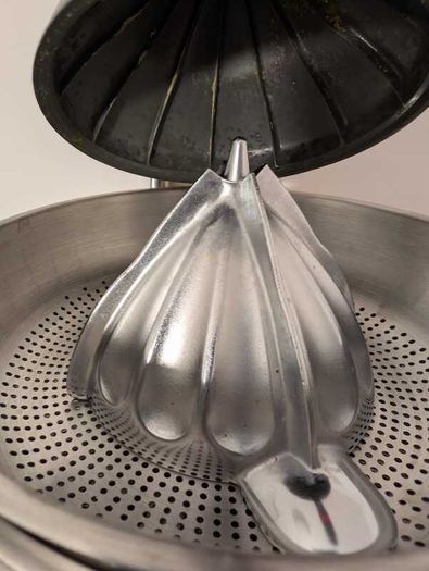 Citrus Juicer
