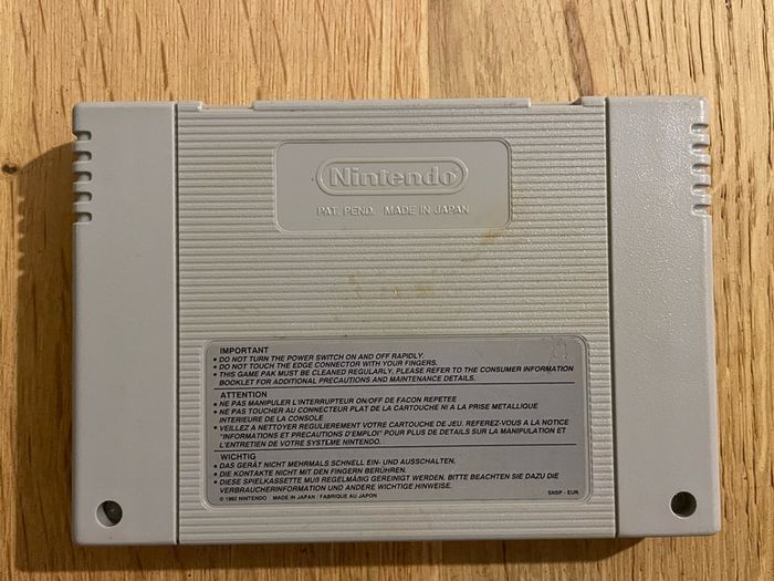 Sparkster - Super Nintendo (SNES)