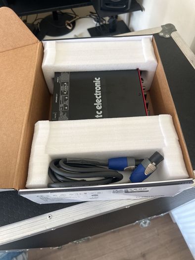 Ashtown 6x10 w case and head