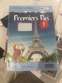 Premiers Pas 1 junior cycle French book
