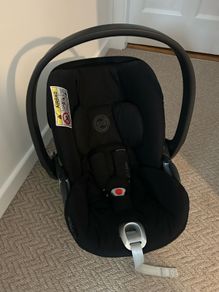 cybex carseat with Isofix base