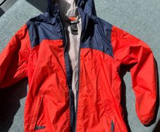 The north face boys waterproof coat