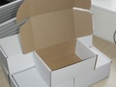 Lot of 5 pcs ecommerce shipping boxes eco friendly cardboard retail box for online shop, online retail gift colelct Size 28 cm x 18 cm x 11cm