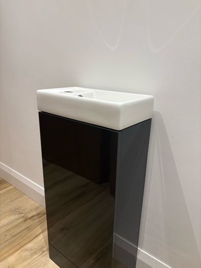 bathroom unit