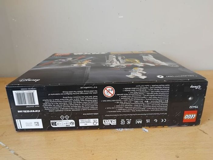 lego 75432 V-19 Torrent Starfighter