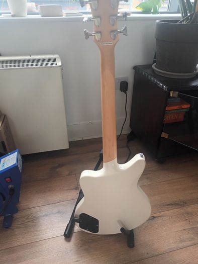 electric guitar - D'angelico Premier Bedford