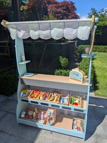 Le Toy Van Cafe