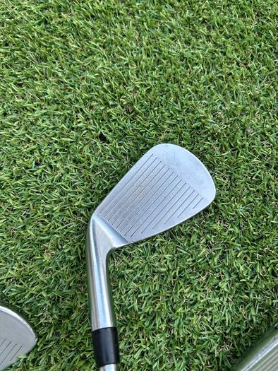 Titleist 718 MB irons