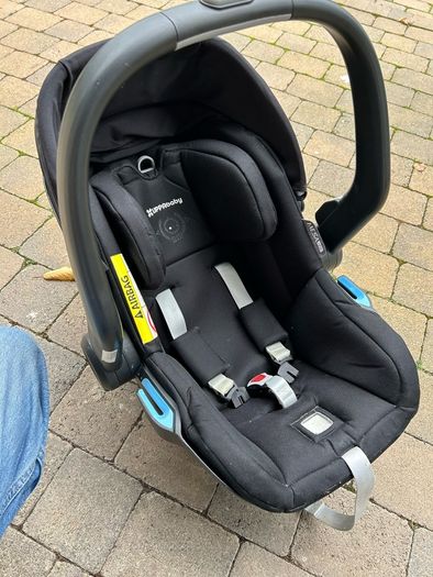 uppa baby V2 Full set (pram and car seat)