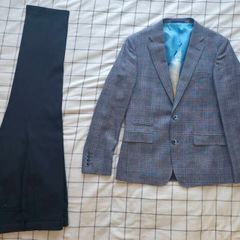 Suit