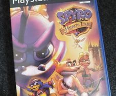 Spyro A Heroes Tail PS2