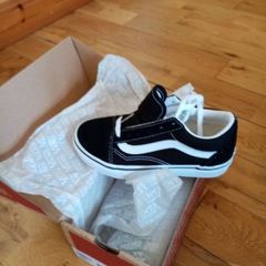 Kids shoes-new