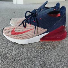 Womens Nike Air 270