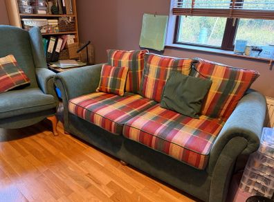 Comfortable 3 piece suite