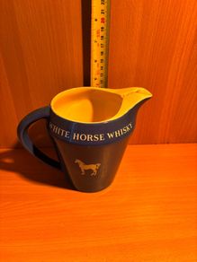 Pub jug White Horse