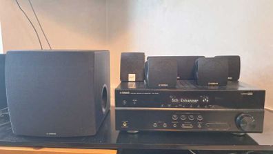 Yamaha HTR-3064 5.1-channel home theater