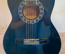Valencia 3/4 Classic Acoustic Guitar