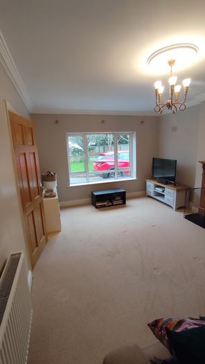 Painter | Interior | Great Prices, Quality Finish & Repairs