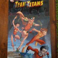 Teen Titans - Year one