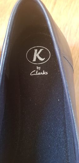 K by Clarks, size 7, navy
