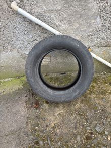 tyres 255/65/R17  4 available