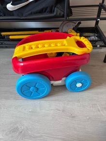 Mega Bloks Scooping Wagon