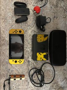 Nintendo Switch Pokemon Let's Go Special Edition with accessories