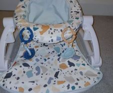 Fisher Price - Portable Feeding Seat