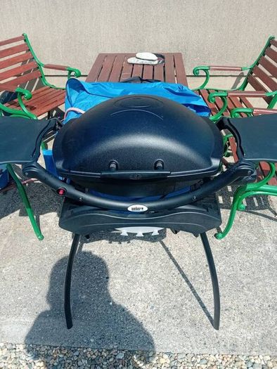 weber Q2000 BBQ