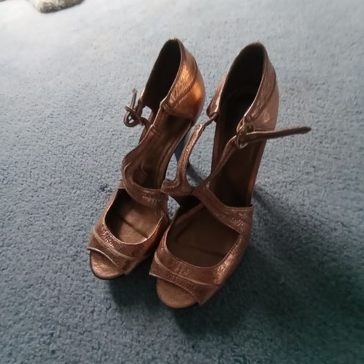 Vintage Carvela shoes