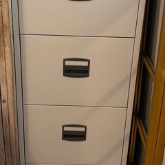 Filing Cabinet with Key