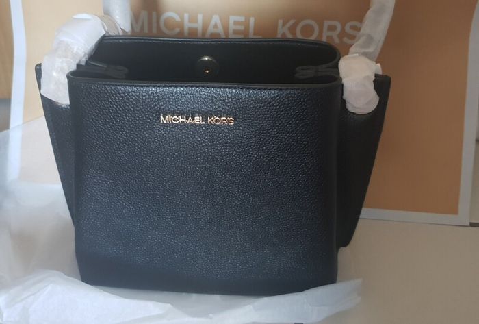 New Leather Michael Kors Bag Black