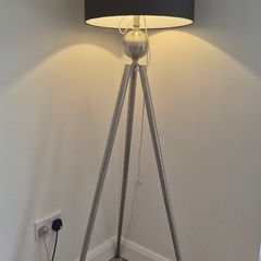 Tripod Lamp