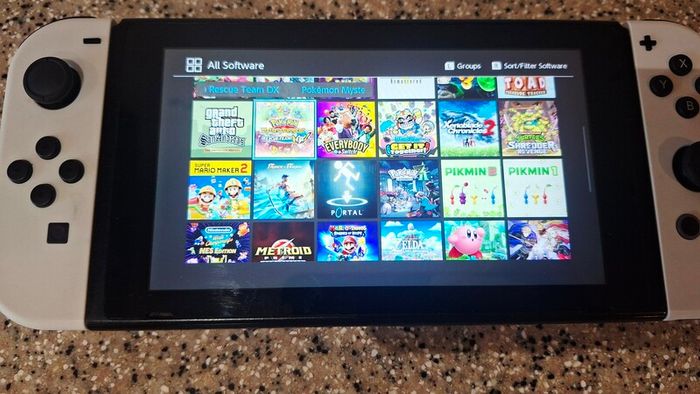 Modded + Boxed Nintendo Switch 256GB with games