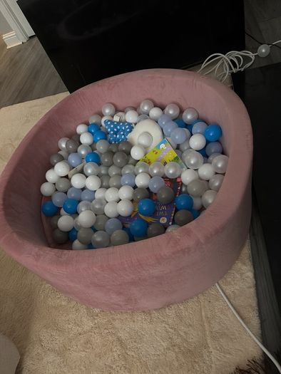 Pink Baby Ball Pit with Balls