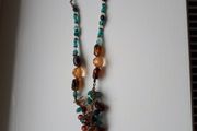 Necklace and bracelet set