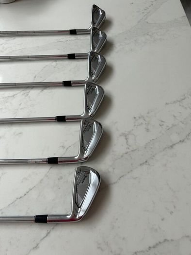 Golf - Srixon ZXi5 irons 5 to PW