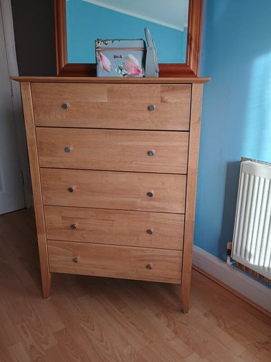 Genuine solid oak chest of drawers