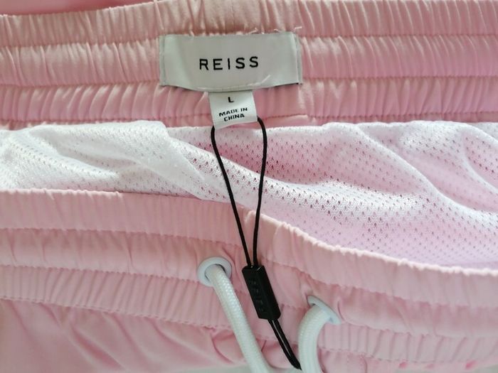 Reiss pink shorts L unisex