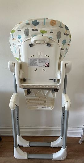 Baby's feeding chair