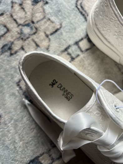 Girls footwear