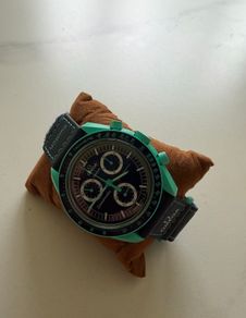 Omega x Swatch MoonSwatch - Polar Lights